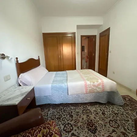 Guest house Residencia Universidad *