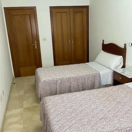 Residencia Universidad Πανσιόν 3*