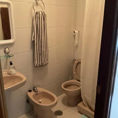 Guest house Residencia Universidad *